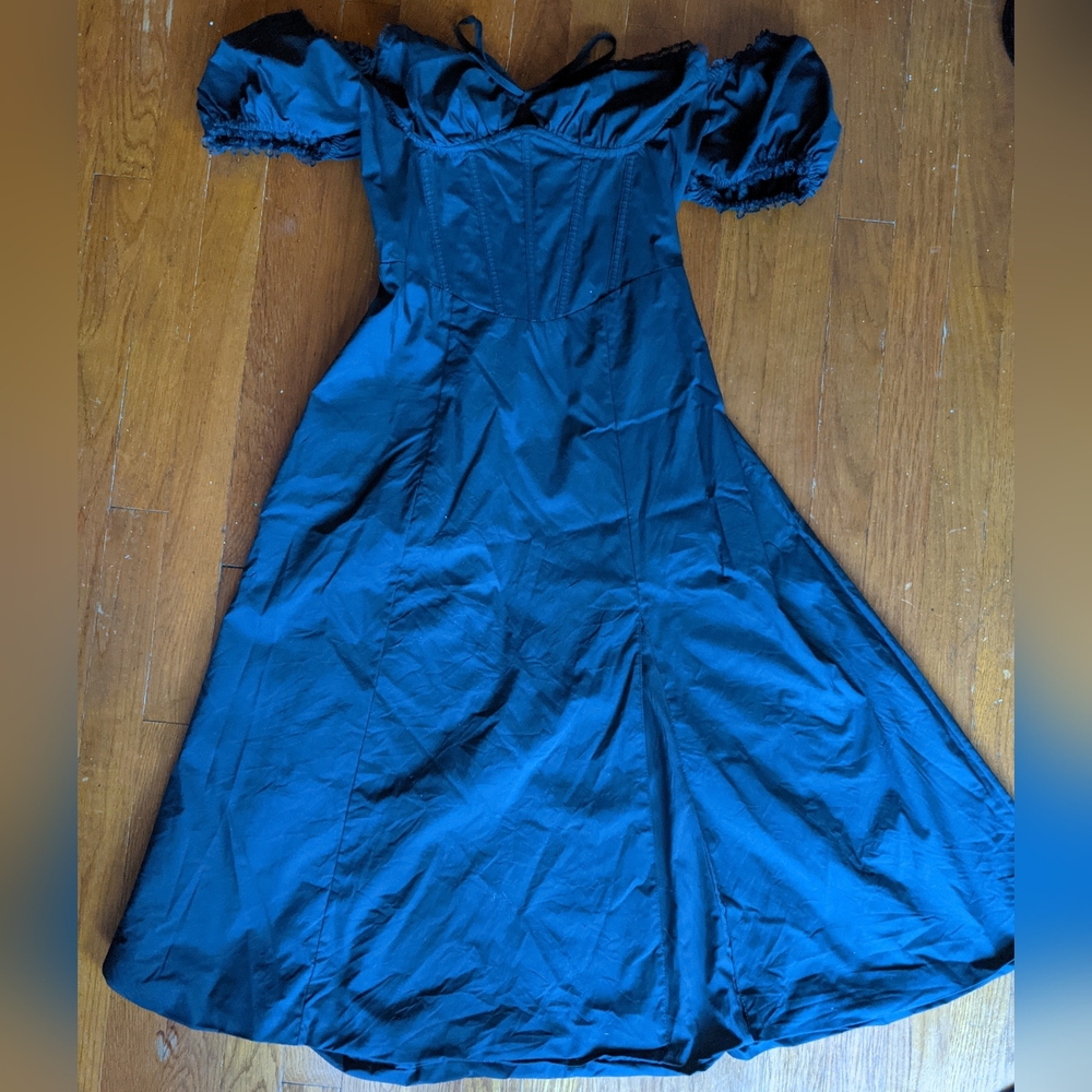 Windsor dress.